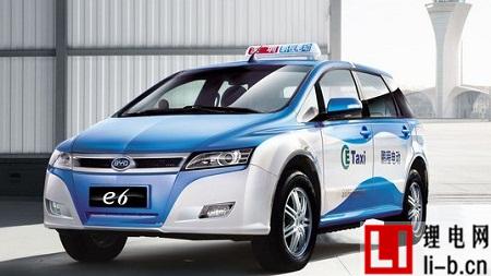 太原出租車比亞迪E6