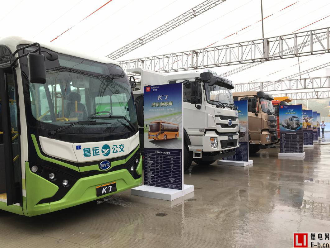 深圳將適當(dāng)下調(diào)新能源公交車補(bǔ)貼  幅度達(dá)12%