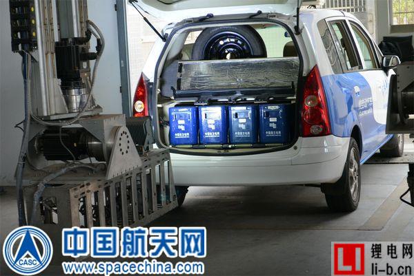 國(guó)內(nèi)首家全自動(dòng)乘用車更換電池站投入使用