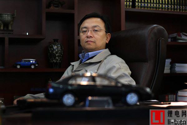 從電池到比亞迪唐：王傳福的十載記事