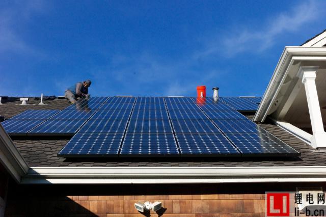 太陽能面板和電池即將改變整個能源市場