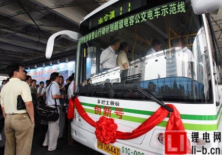超級電容公交車緣何“墻內開花墻外香”？
