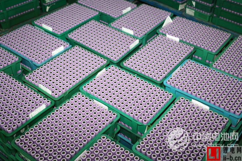 鋰電池三元正極材料備戰旺季 領先企業月出貨量超400噸
