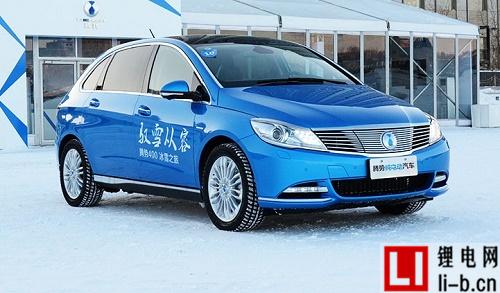 冰天雪地試駕DENZA騰勢400