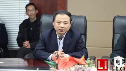 湖州市政協主席吳水霖調研天能鋰電