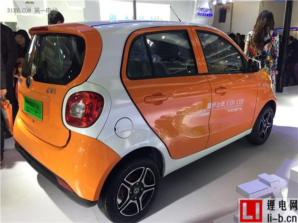 漫步時尚前沿，麗馳C01/S350鋰電版低速電動車量產上市
