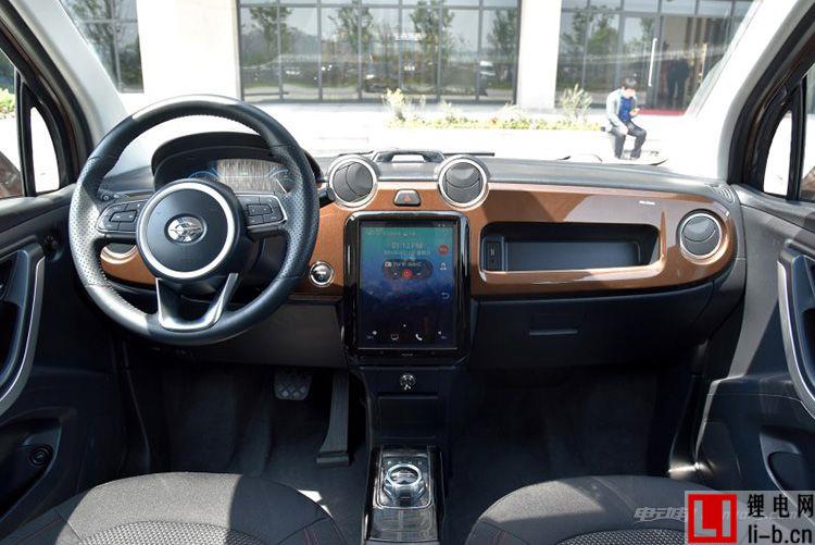 獲得新能源生產資質的11家車企都在忙什么？