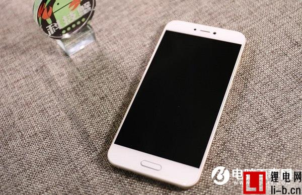 要顏值還是要性能  小米5C和360N5對比評測