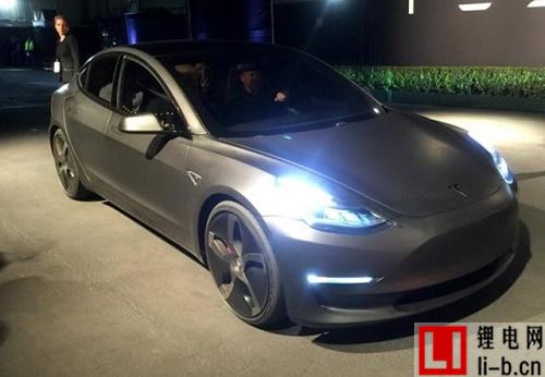特斯拉MODEL 3量產車6月將亮相