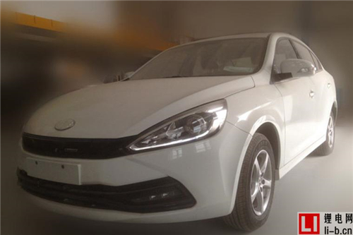 時(shí)尚新選擇 一汽駿派A70E純電動(dòng)車?yán)m(xù)航280km上海車展亮相 