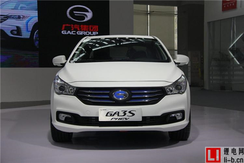 傳祺GA8、 GA3S PHEV聯(lián)合上市 燃油車、插混齊發(fā)力