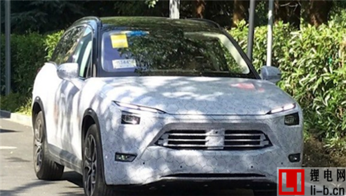 蔚來(lái)首款純電動(dòng)SUV ES8路試諜照曝光