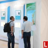 眾和股份副總裁莫洪彬考察新鄉電池研究院