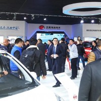 濟南展首日 漢唐電動汽車多款新車型首發亮相