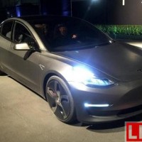 特斯拉MODEL 3量產(chǎn)車6月將亮相
