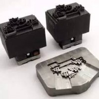 石墨電極在模具制造電火花加工中的應用
