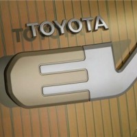 2022年上市 豐田研發全固態電池電動車