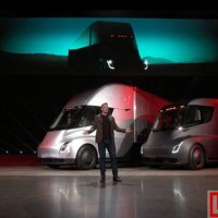 100萬元起 特斯拉卡車Semi售價正式公布