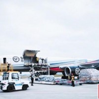  “鋰電池”首登湖南國際貨運航班