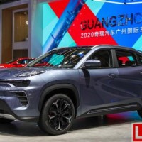 2020廣州車展，奇瑞新能源“螞蟻當(dāng)?shù)馈?/></div>	<p>鋰電網(wǎng)訊：2020年11月20日，奇瑞新能源攜螞蟻家族亮相2020第十八屆廣州國際汽車展覽會。螞蟻、小螞蟻15萬蟻粉款開啟在廣州車展的驚艷暖冬show。兩款車型一大一小、個性穩(wěn)重與時尚靈動相得映彰，奇妙的搭配也讓螞蟻家族吸引了眾多觀眾的目光，往來間，儼然成為本次車展上的一道靚麗風(fēng)景線。作為今年國內(nèi)最后一場汽車展覽會，廣州車展匯聚了全球各大汽車制造企業(yè)、近...</p>
	<span>發(fā)表日期：2020-11-23 | 文章分類：<a href=